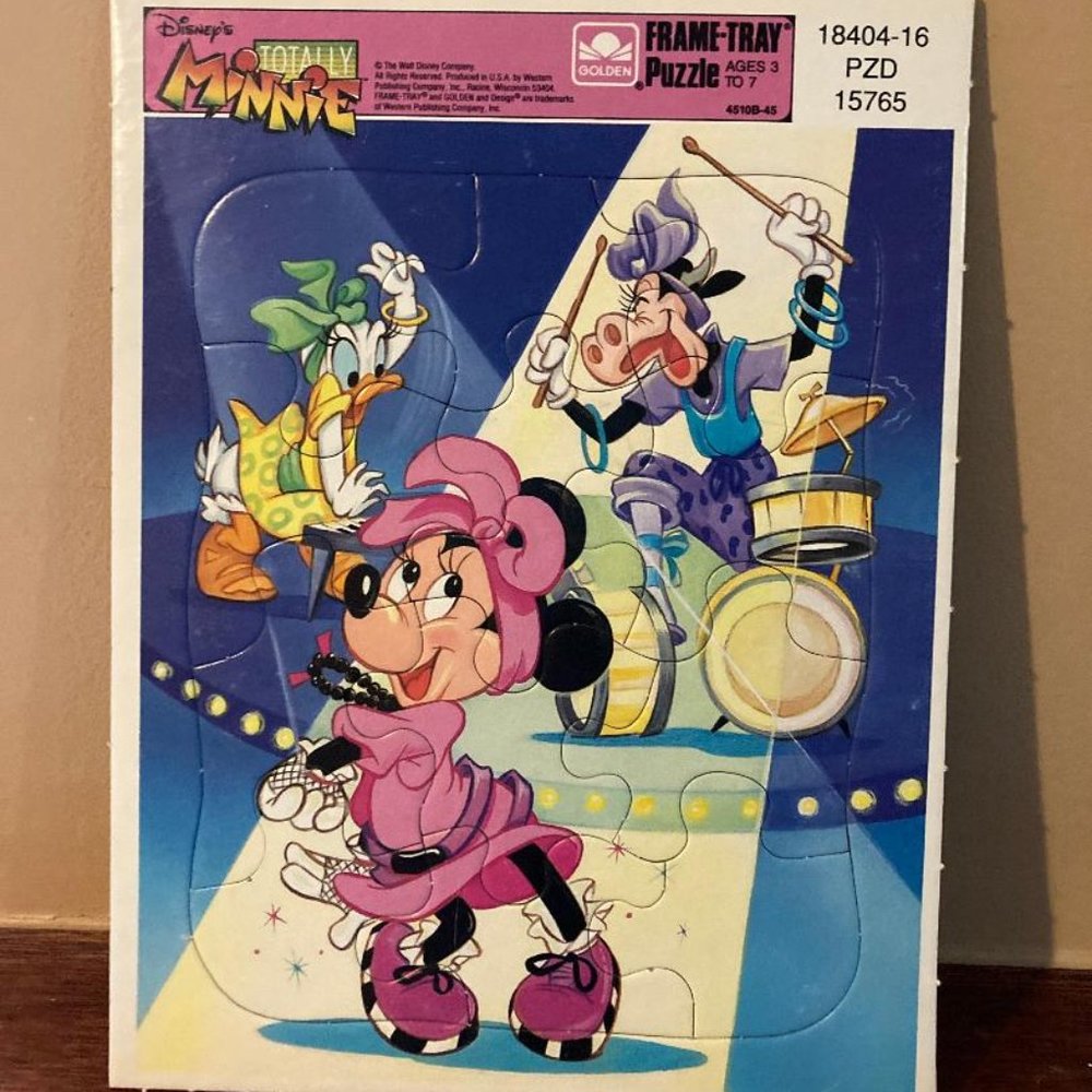 Vintage Walt Disney Totally Minnie & Friends Golden Frame Tray Puzzle